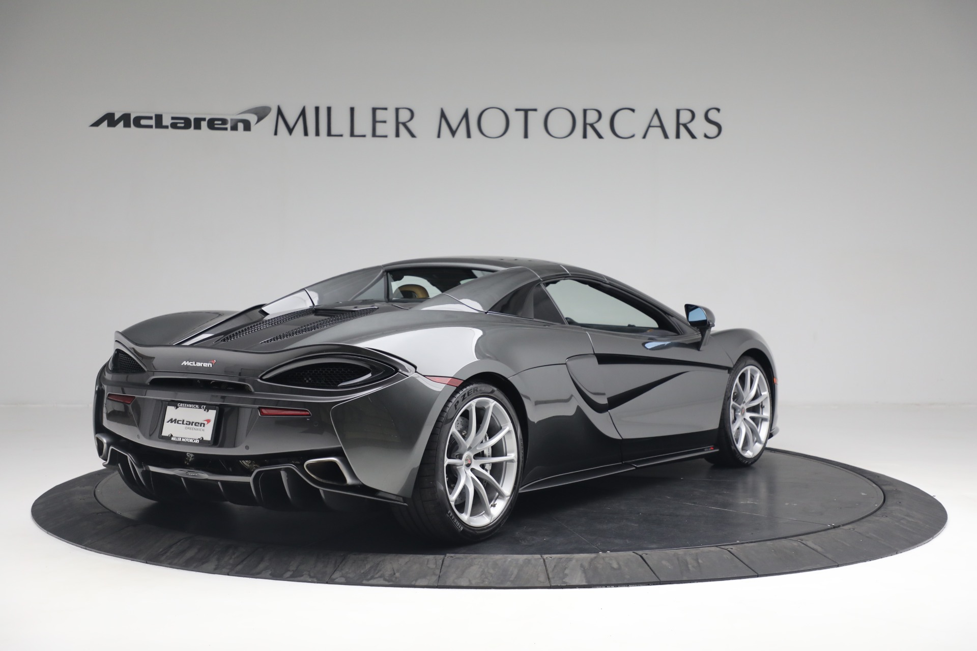 Used-2018-McLaren-570S-Spider