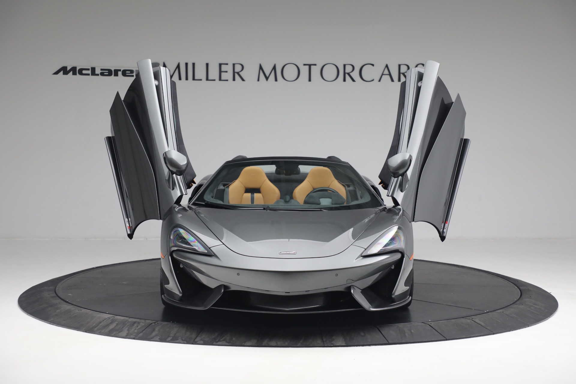 Used-2018-McLaren-570S-Spider