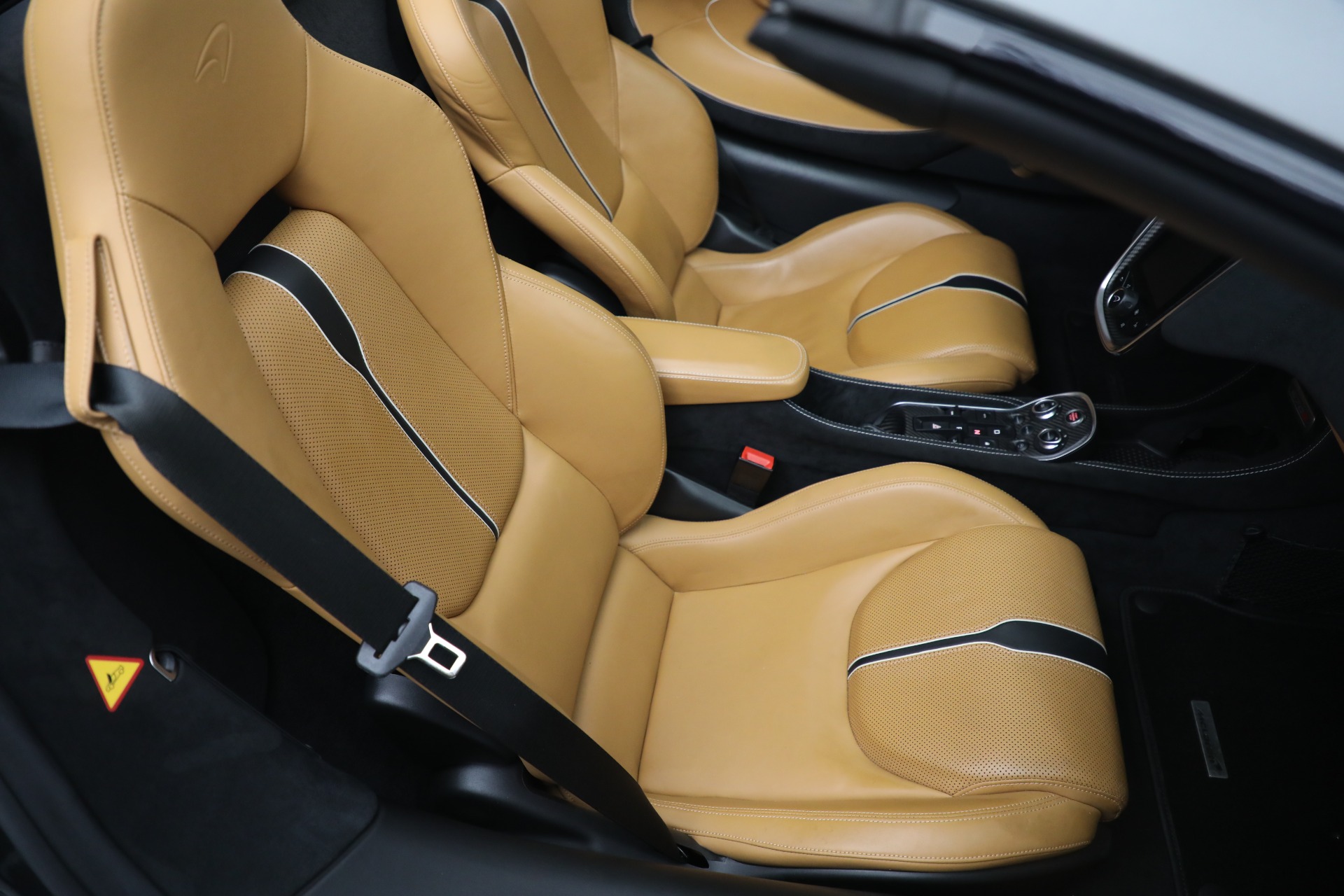 Used-2018-McLaren-570S-Spider