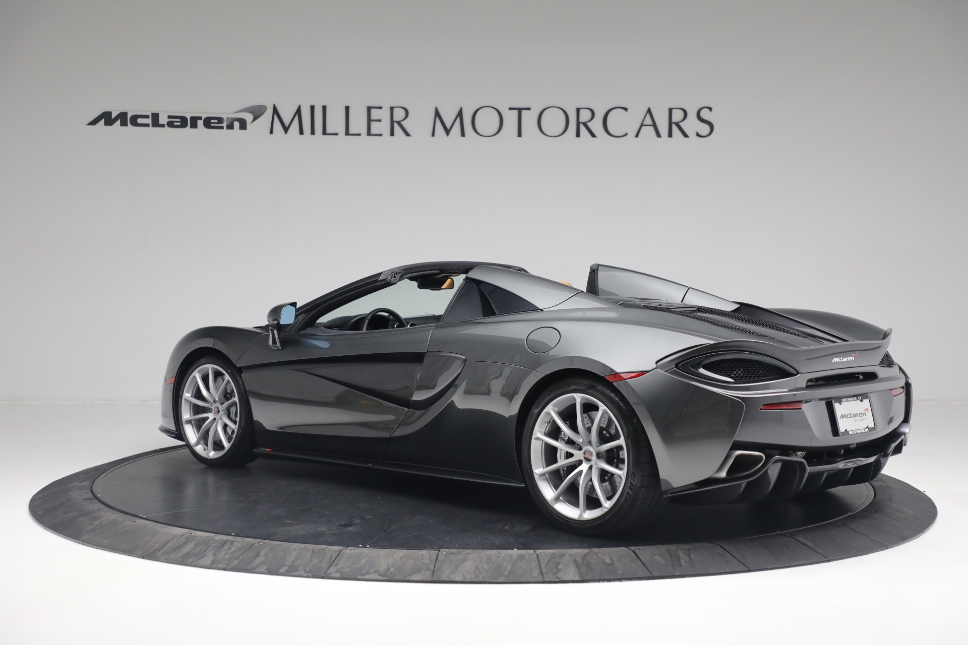 Used-2018-McLaren-570S-Spider