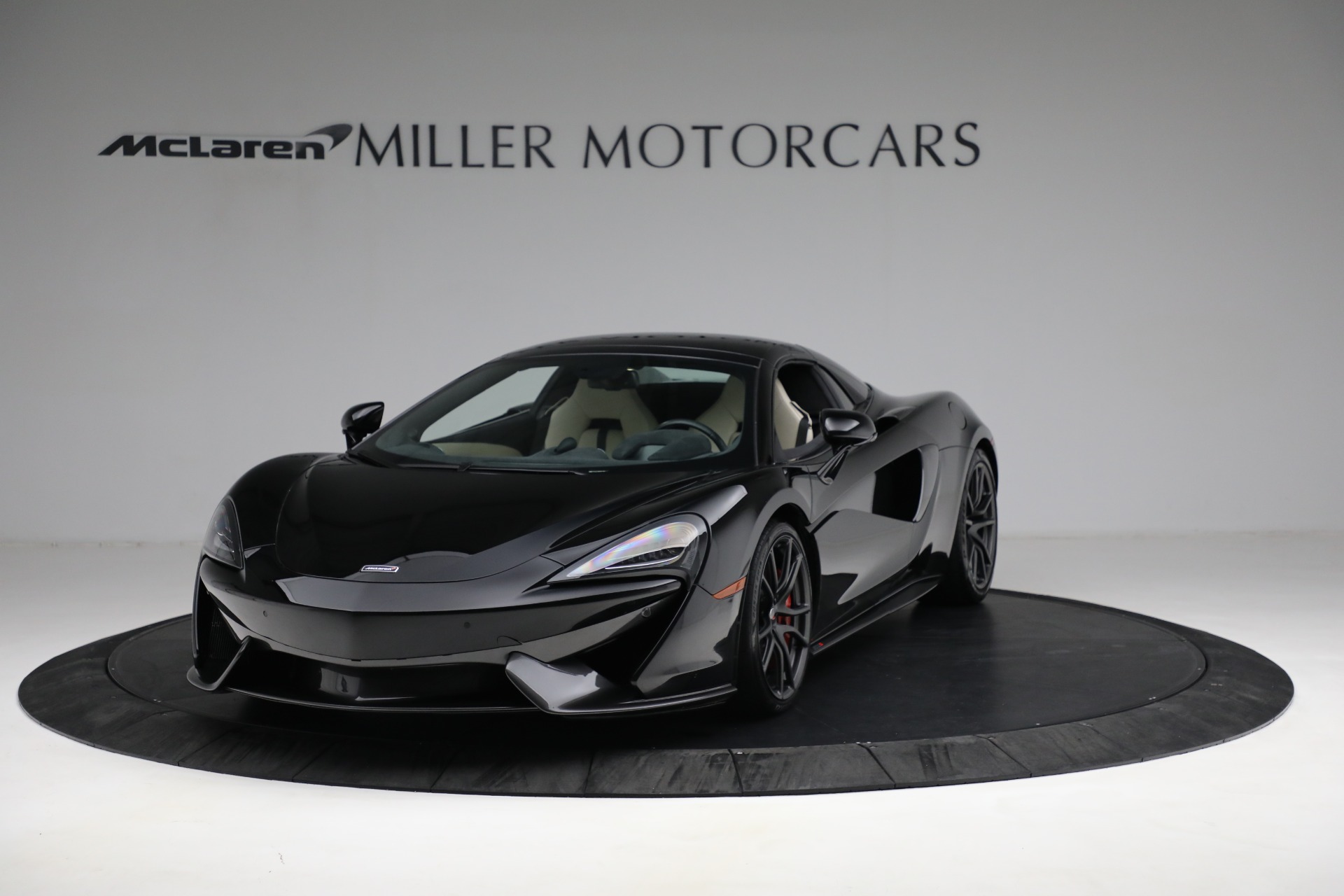 Used-2018-McLaren-570S-Spider