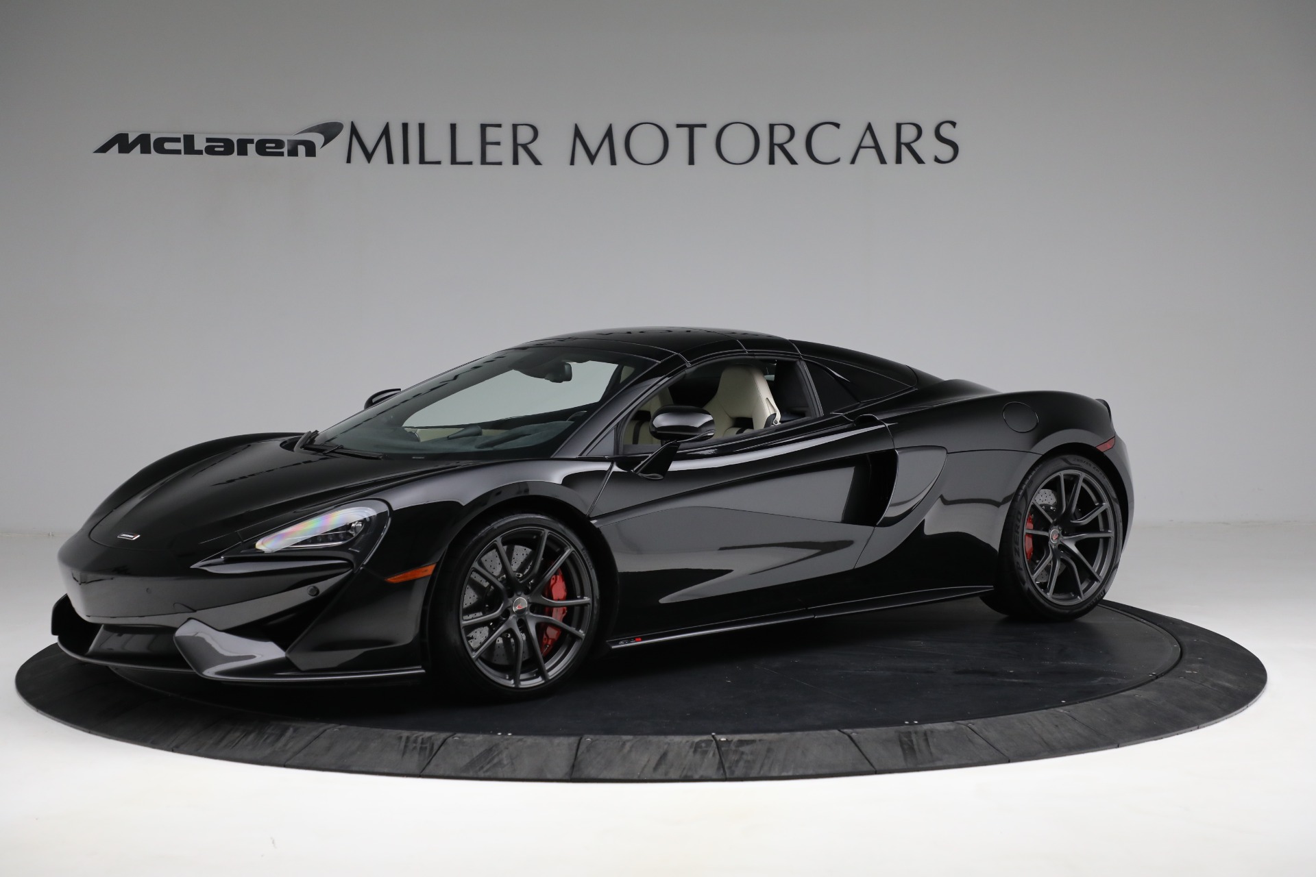 Used-2018-McLaren-570S-Spider