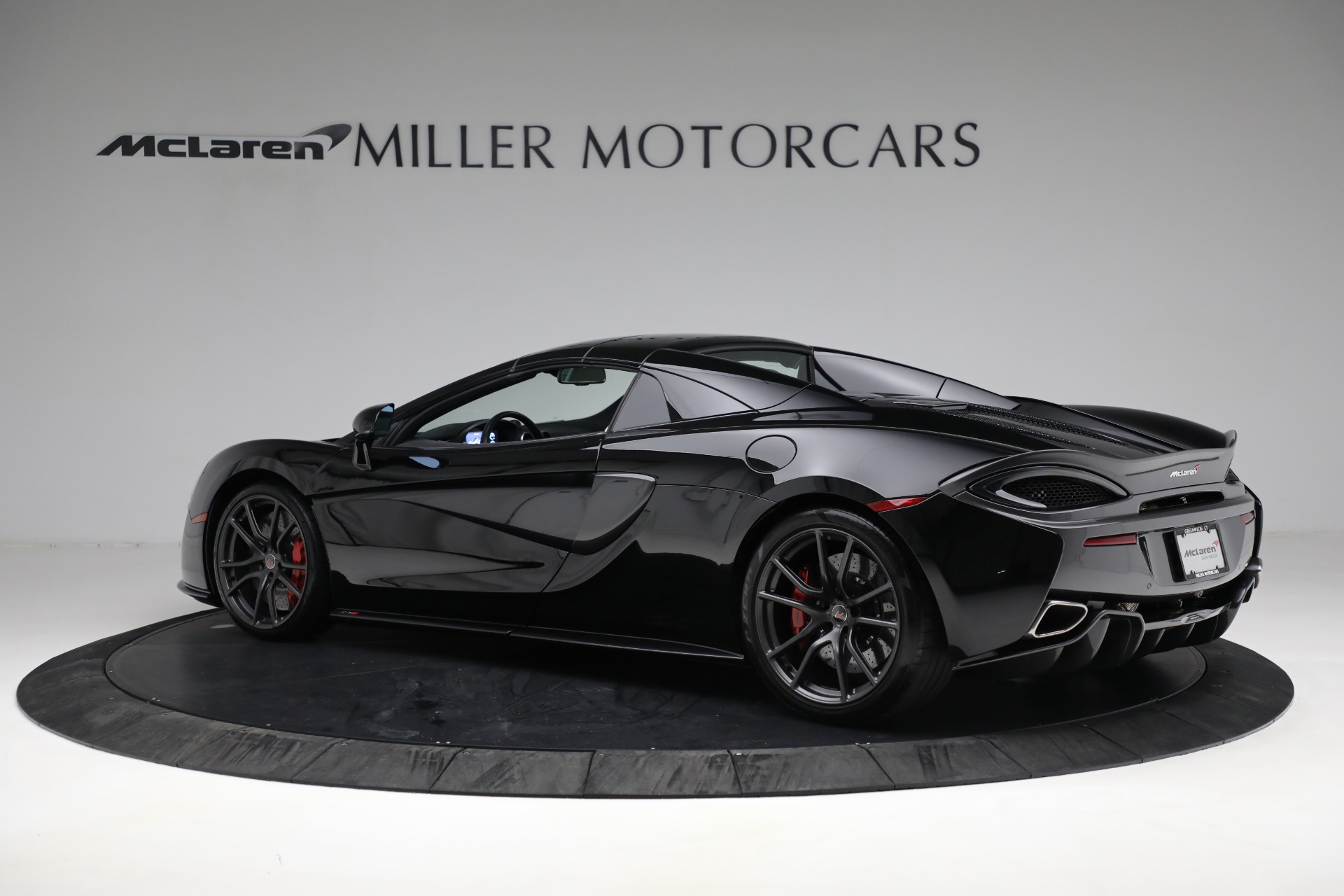 Used-2018-McLaren-570S-Spider