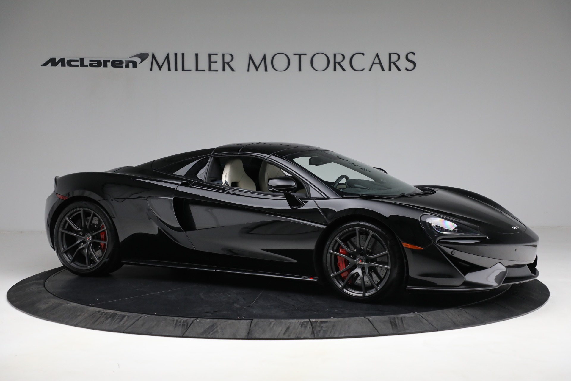 Used-2018-McLaren-570S-Spider
