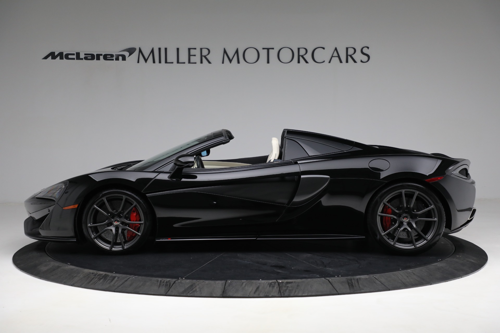 Used-2018-McLaren-570S-Spider