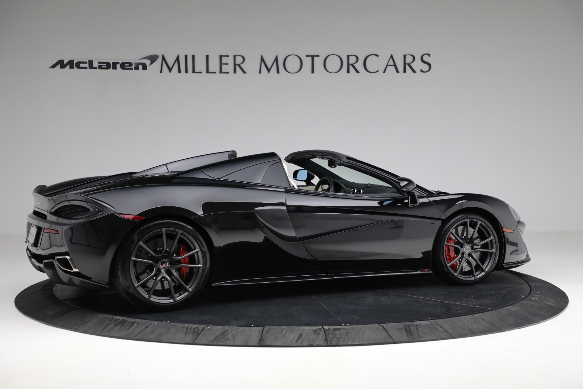 Used-2018-McLaren-570S-Spider