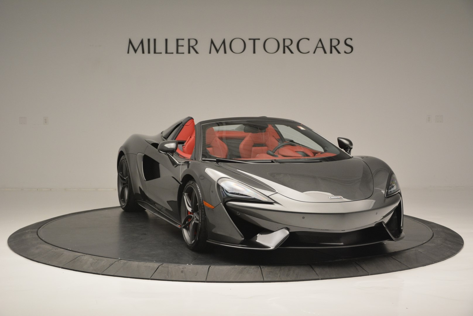 New-2018-McLaren-570S-Spider