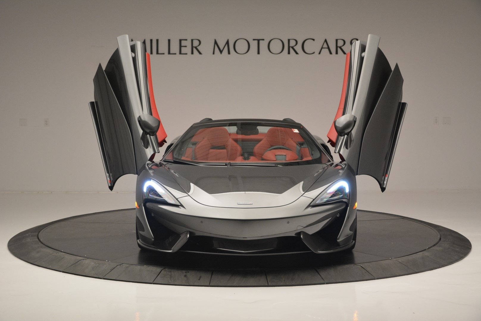 New-2018-McLaren-570S-Spider