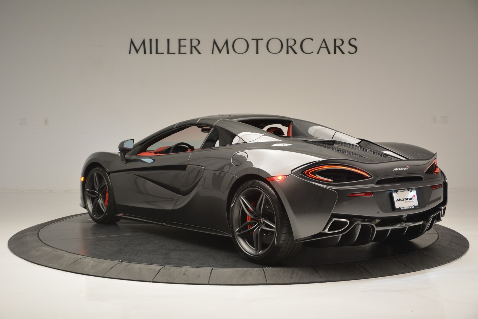 New-2018-McLaren-570S-Spider
