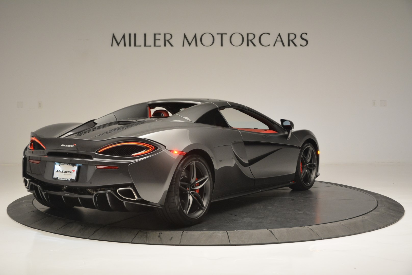 New-2018-McLaren-570S-Spider