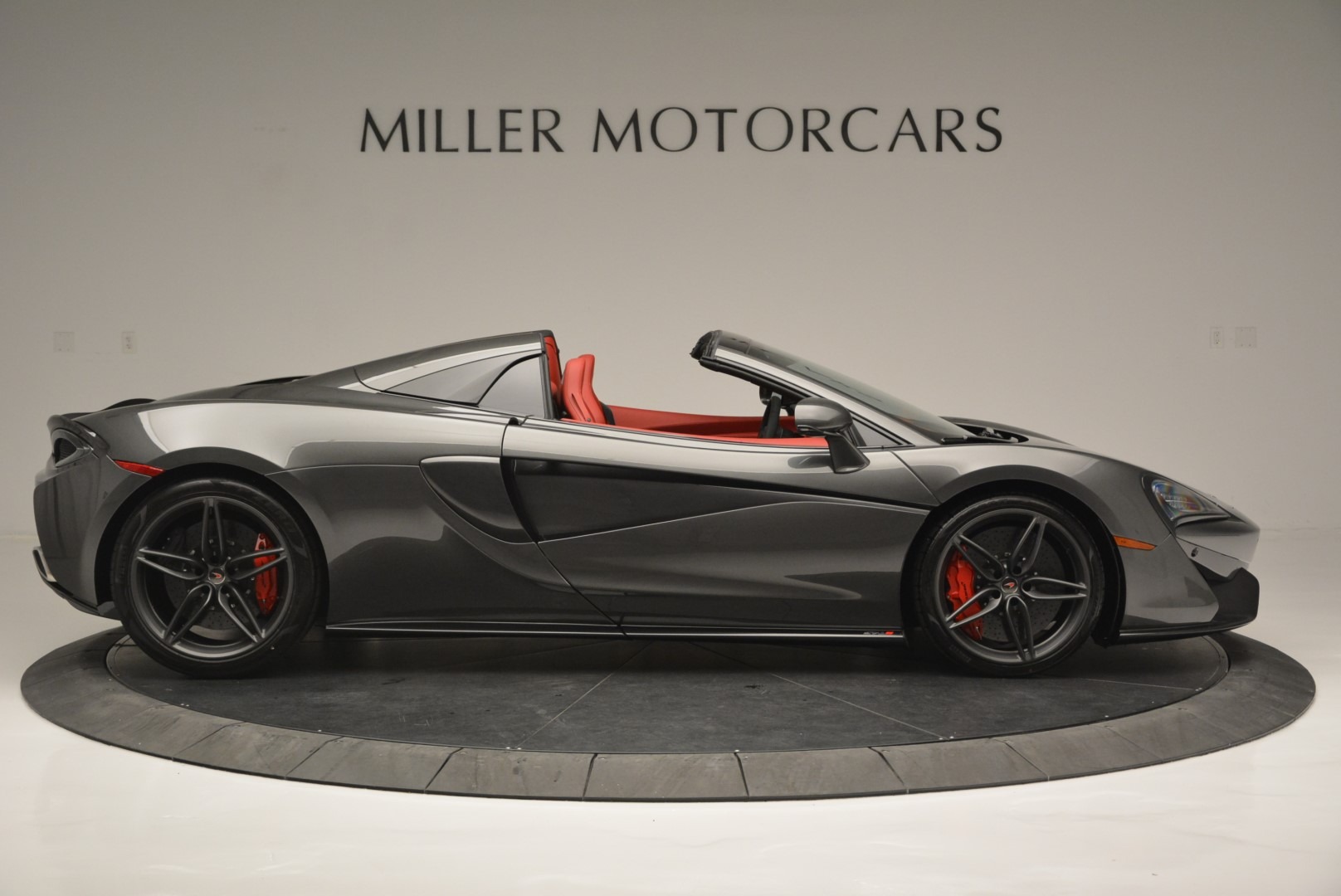 New-2018-McLaren-570S-Spider