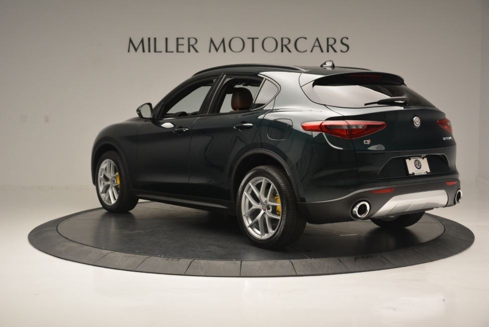 New-2018-Alfa-Romeo-Stelvio-Ti-Sport-Q4