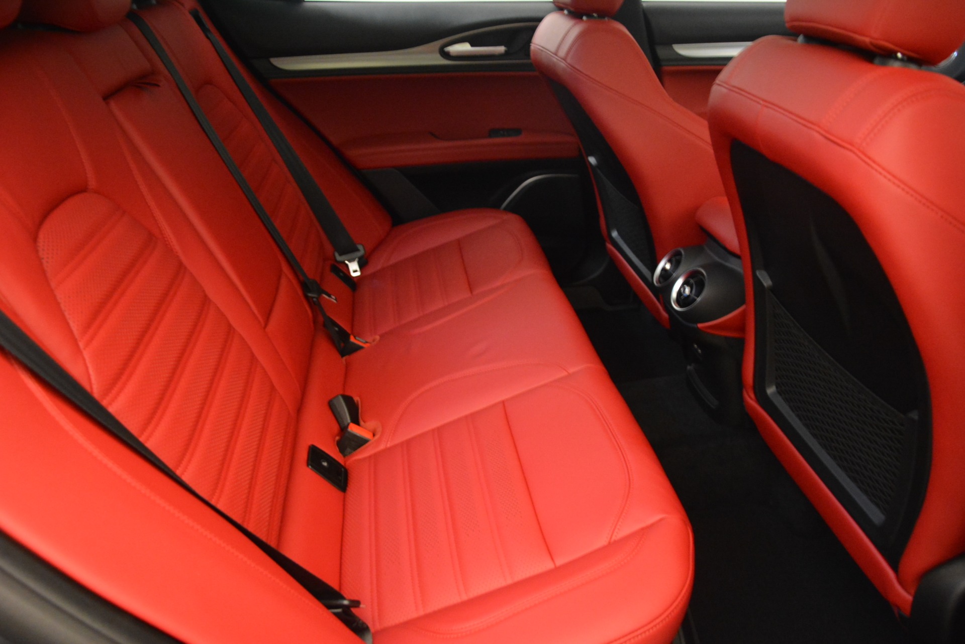 New-2018-Alfa-Romeo-Stelvio-Ti-Sport-Q4