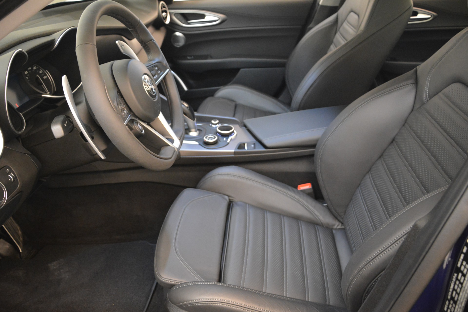 New-2018-Alfa-Romeo-Giulia-Ti-Sport-Q4