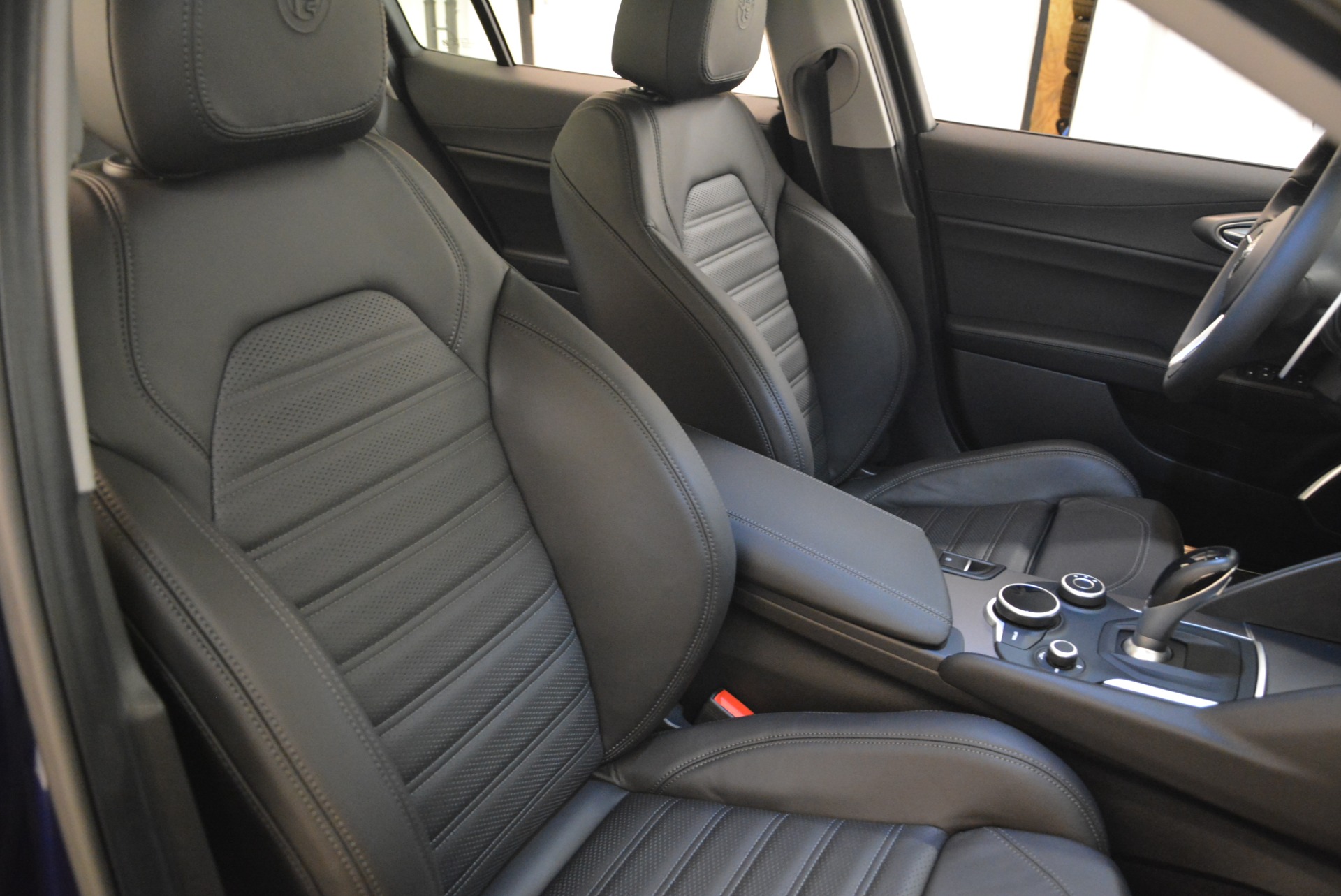 New-2018-Alfa-Romeo-Giulia-Ti-Sport-Q4