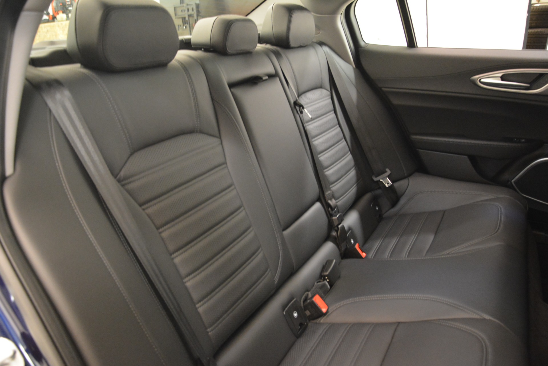 New-2018-Alfa-Romeo-Giulia-Ti-Sport-Q4