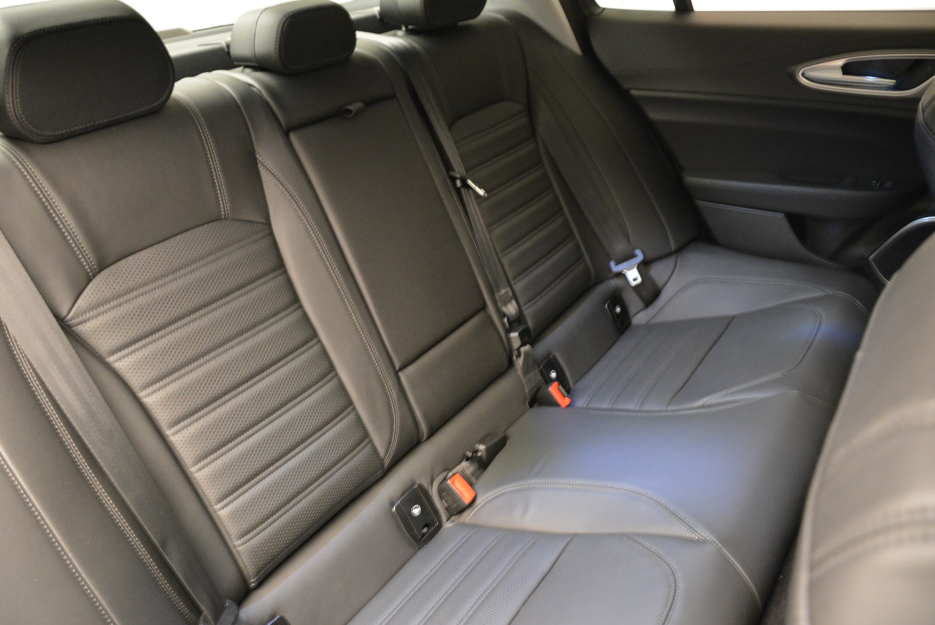 New-2018-Alfa-Romeo-Giulia-Ti-Sport-Q4