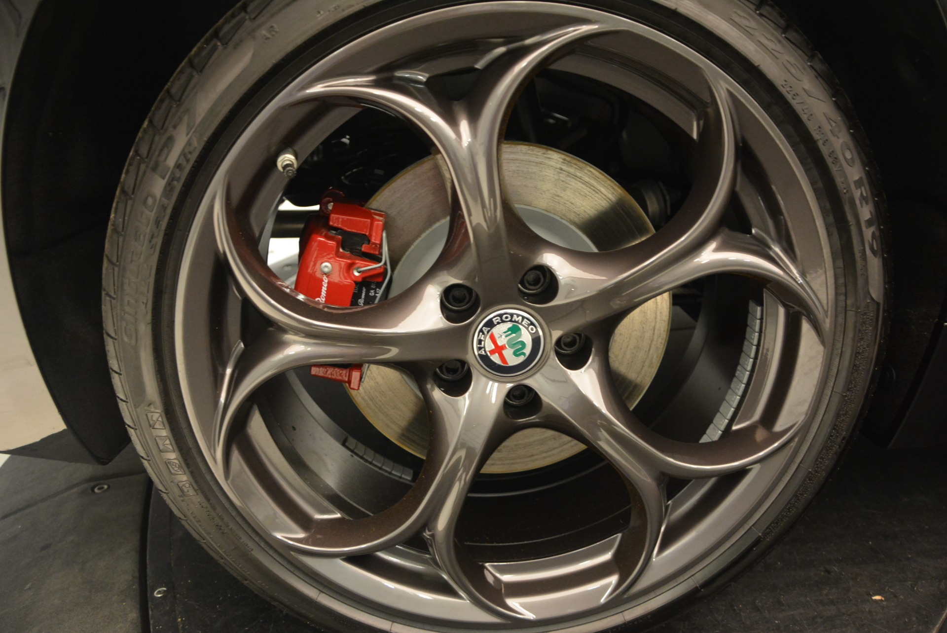 New-2018-Alfa-Romeo-Giulia-Ti-Sport-Q4