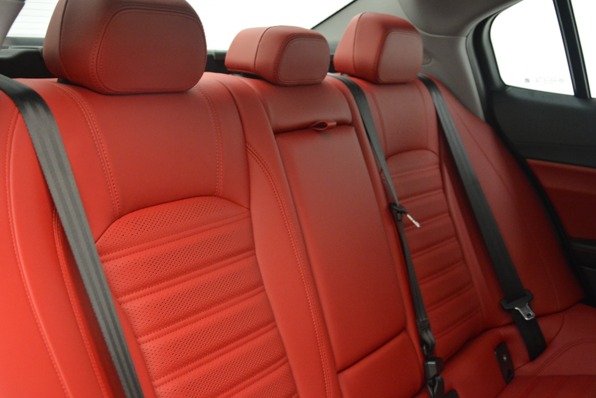 New-2018-Alfa-Romeo-Giulia-Ti-Sport-Q4