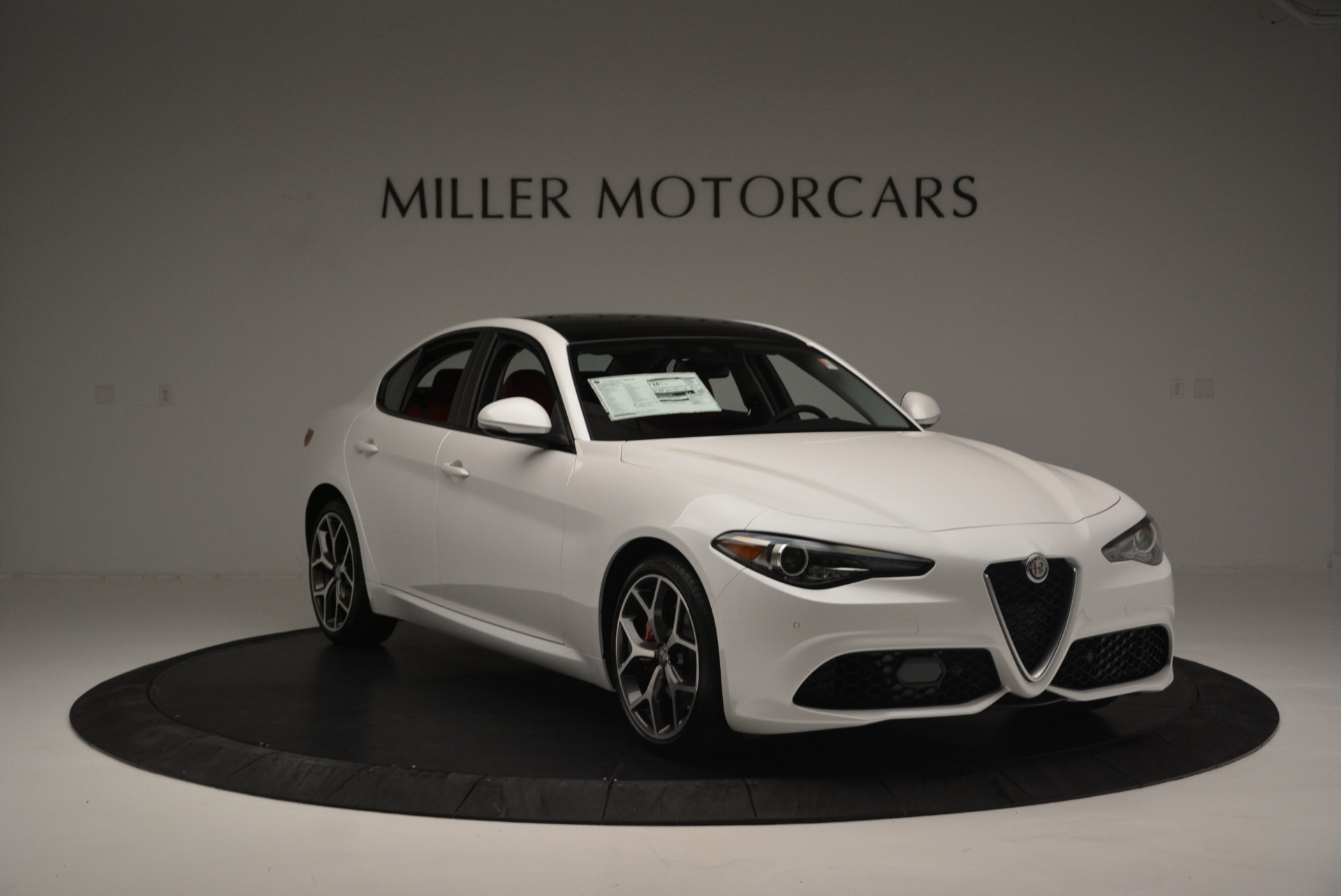 New-2018-Alfa-Romeo-Giulia-Ti-Sport-Q4