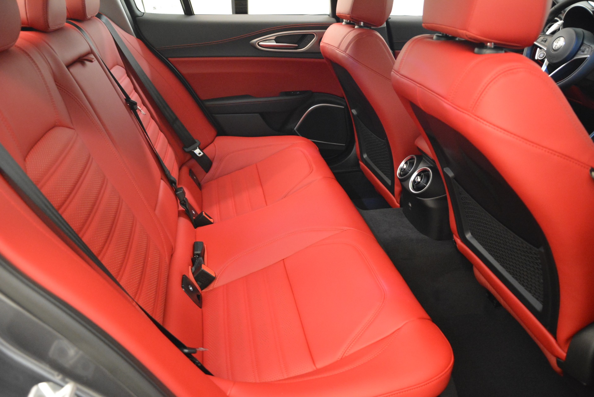 New-2018-Alfa-Romeo-Giulia-Ti-Sport-Q4