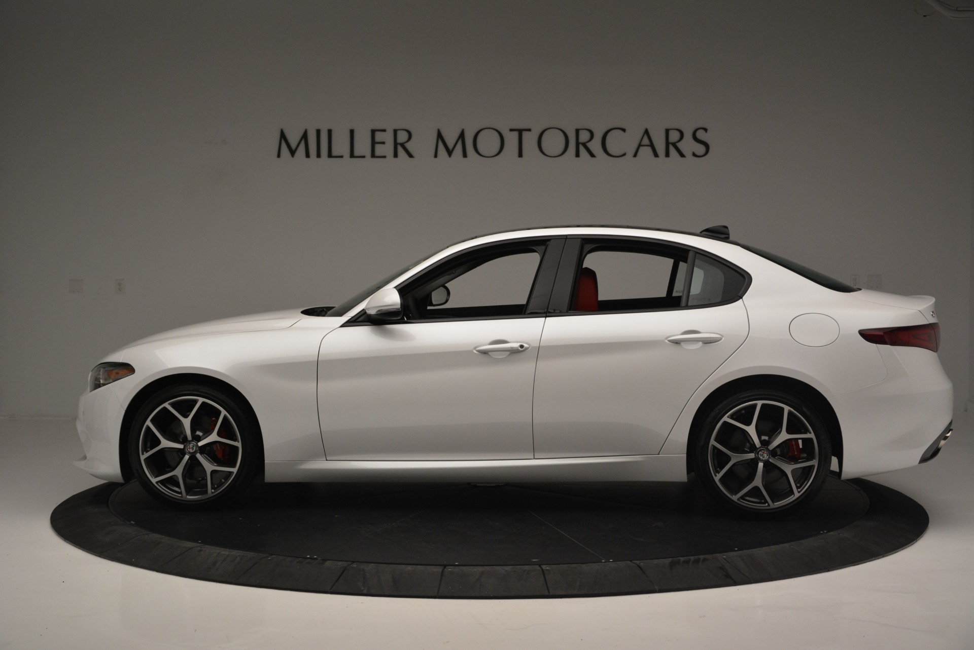 New-2018-Alfa-Romeo-Giulia-Ti-Sport-Q4