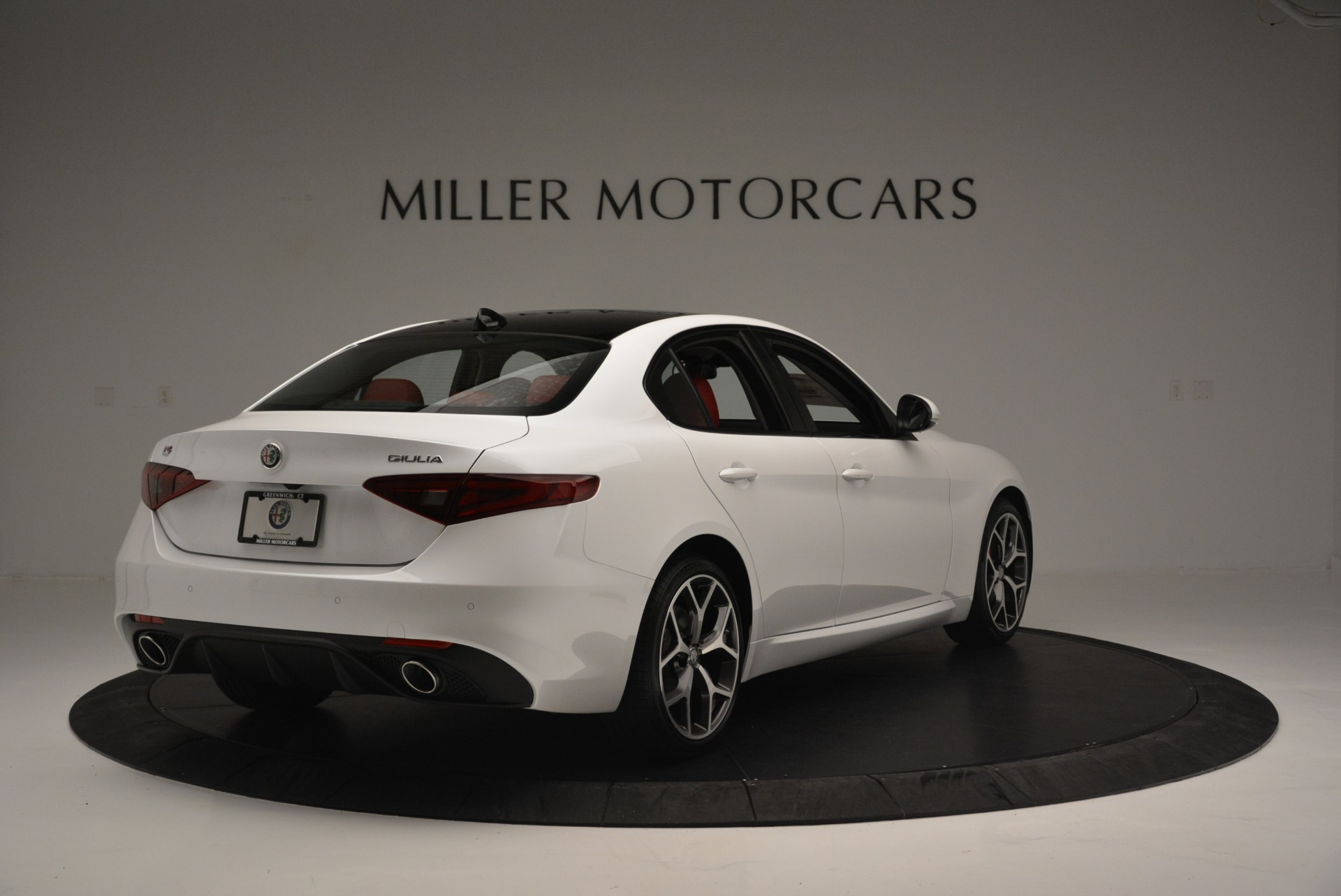 New-2018-Alfa-Romeo-Giulia-Ti-Sport-Q4