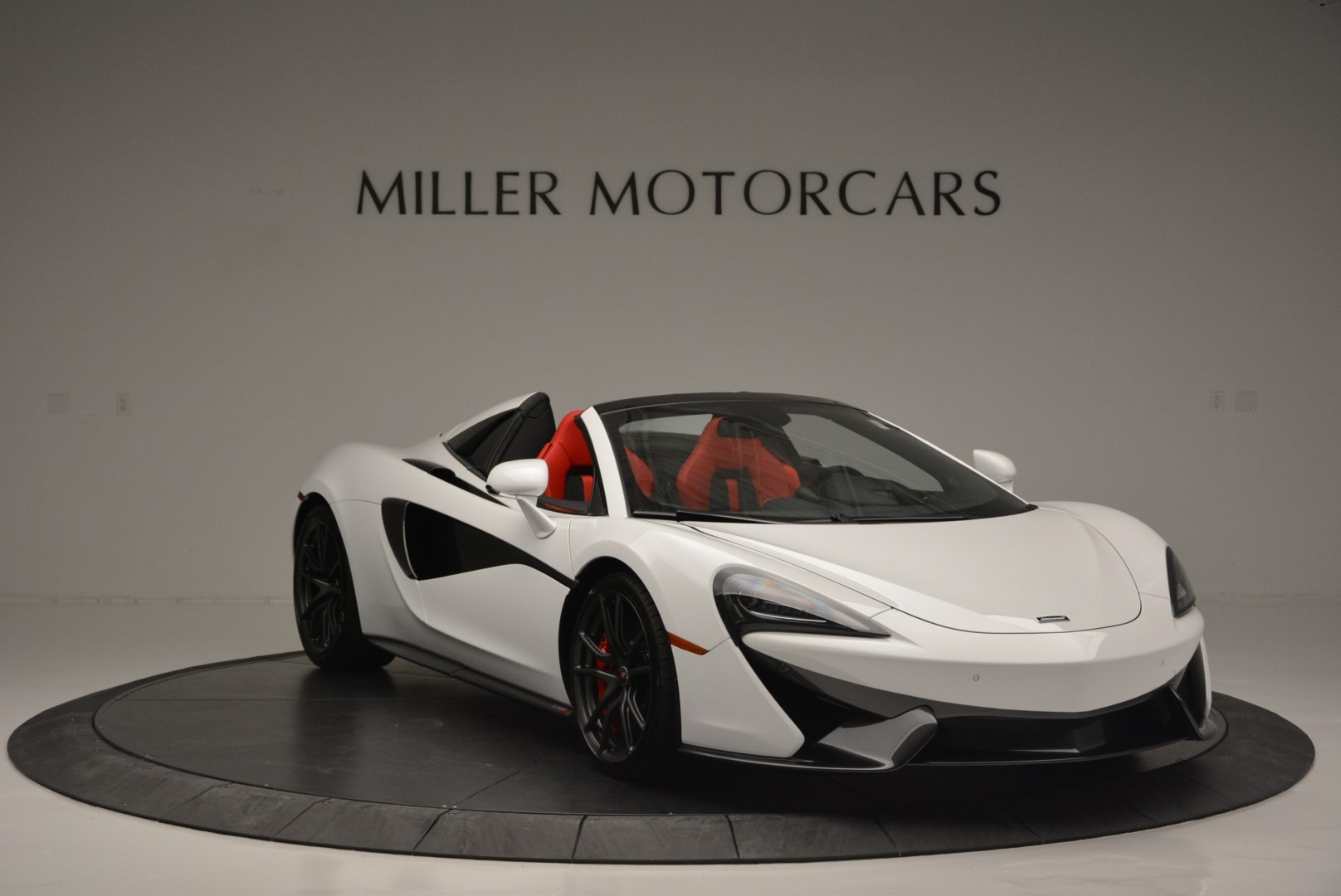 Used-2018-McLaren-570S-Spider