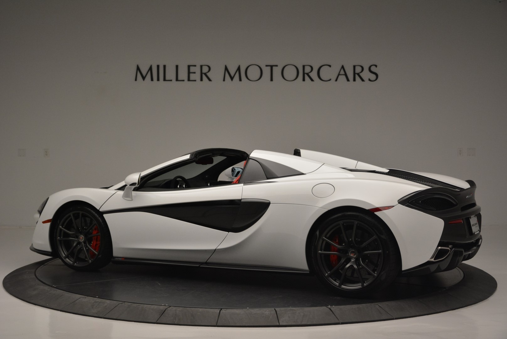 Used-2018-McLaren-570S-Spider