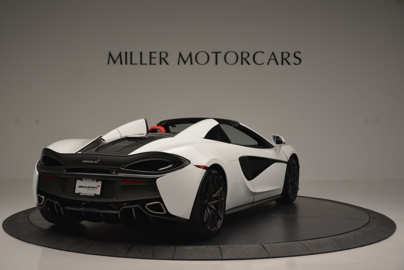 Used-2018-McLaren-570S-Spider