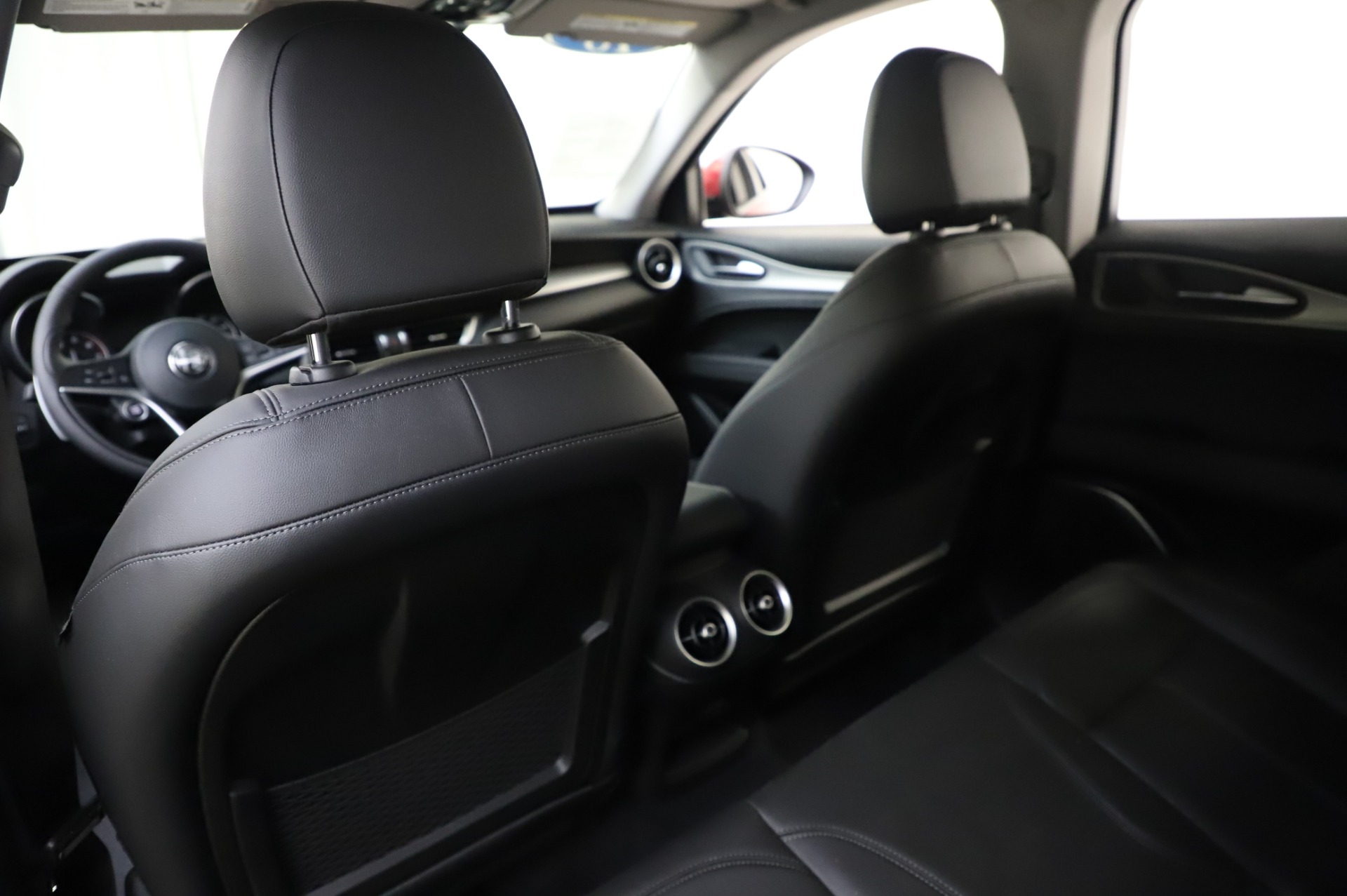 Used-2018-Alfa-Romeo-Stelvio-Sport-Q4