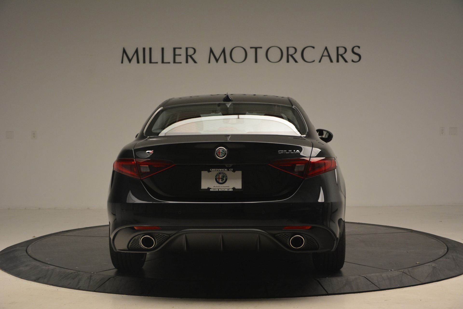 New-2018-Alfa-Romeo-Giulia-Ti-Sport-Q4