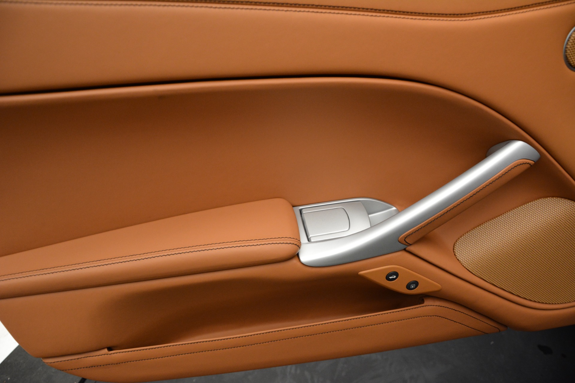 Used-2014-Ferrari-F12-Berlinetta