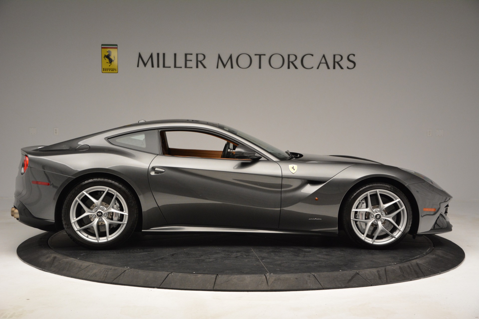 Used-2014-Ferrari-F12-Berlinetta