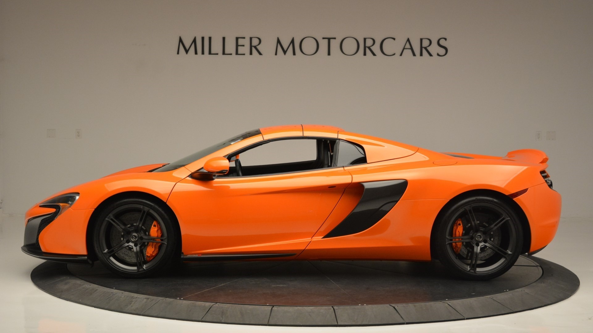Used-2015-McLaren-650S-Spider-Convertible