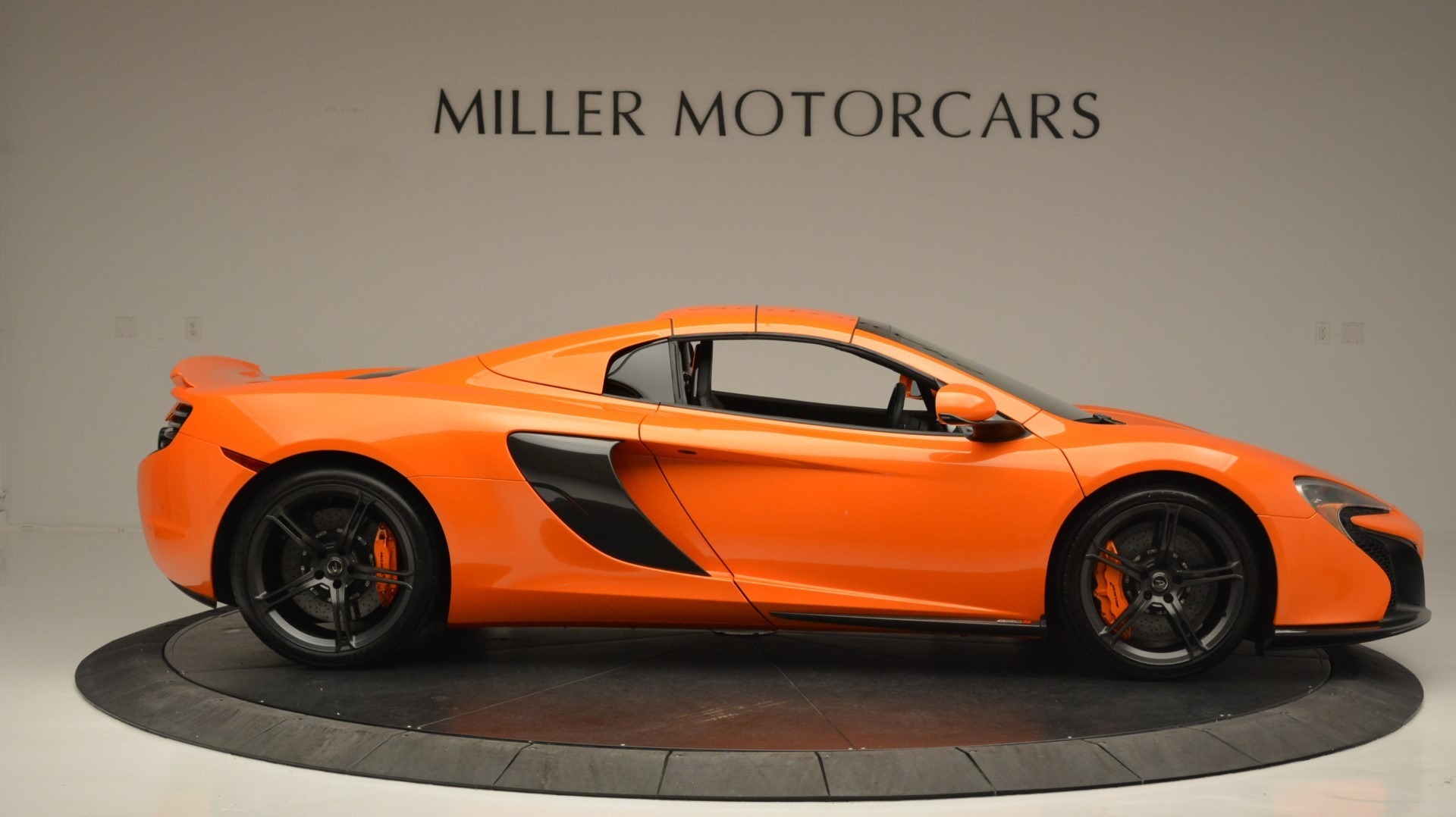 Used-2015-McLaren-650S-Spider-Convertible