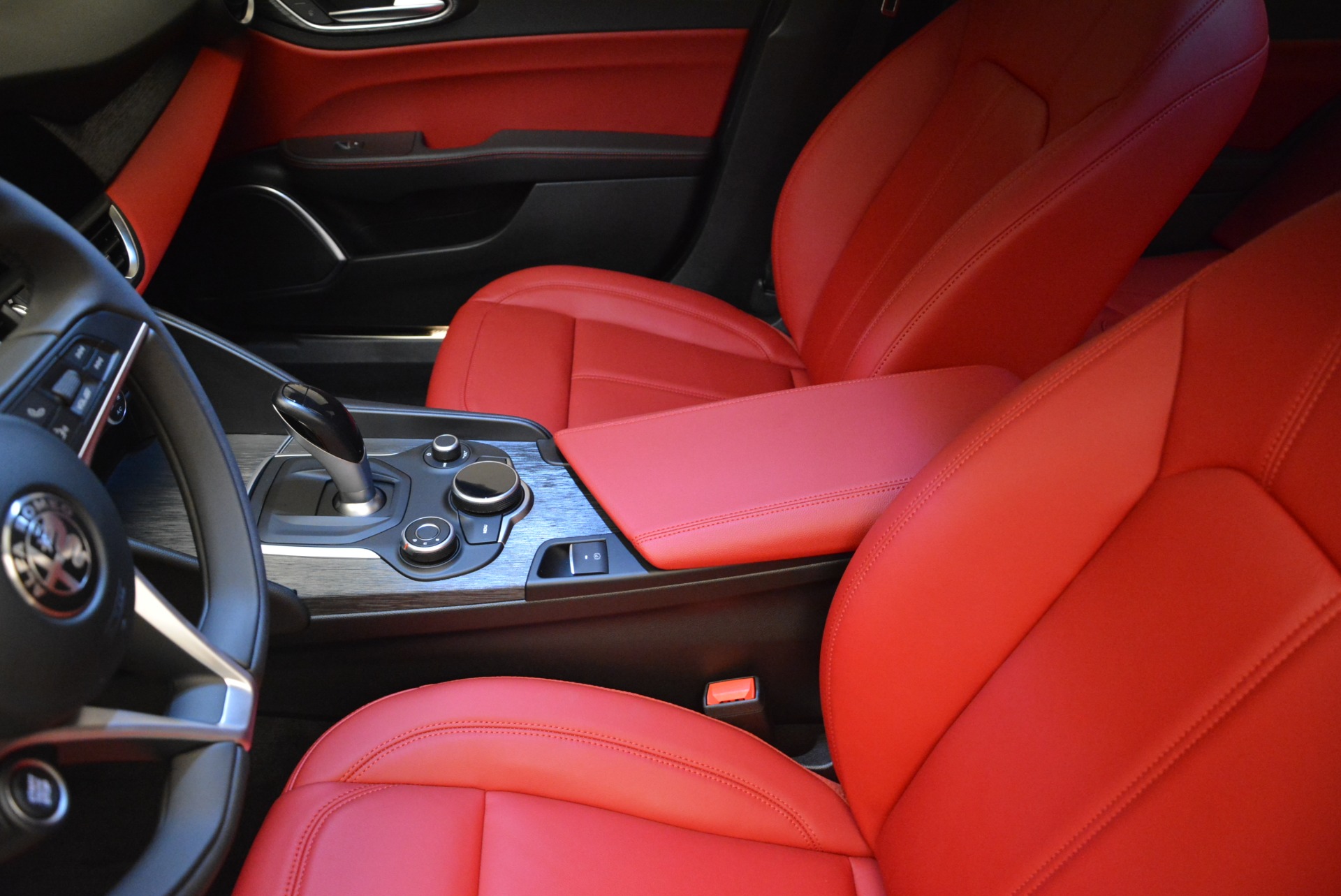 New-2018-Alfa-Romeo-Giulia-Q4