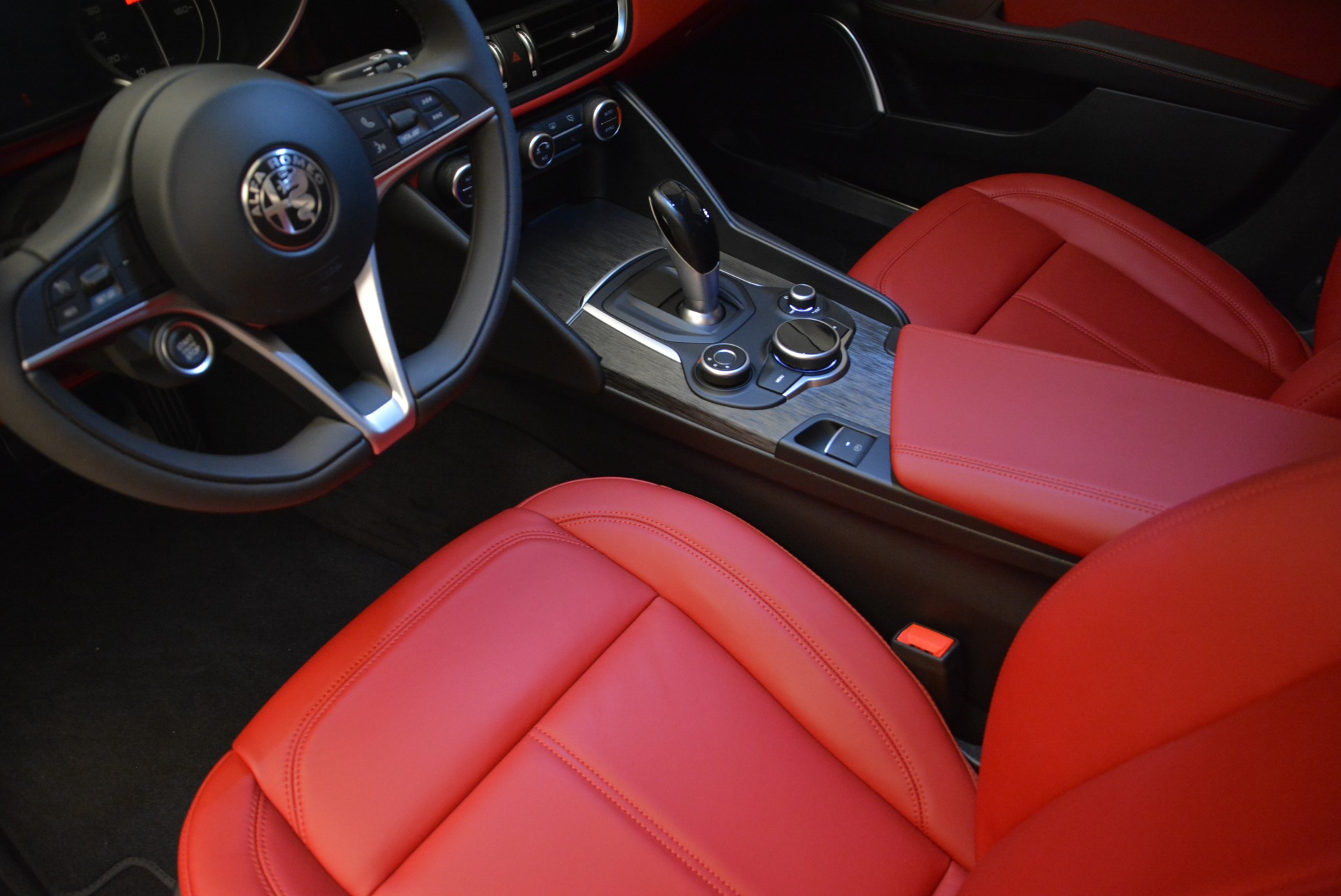 New-2018-Alfa-Romeo-Giulia-Q4