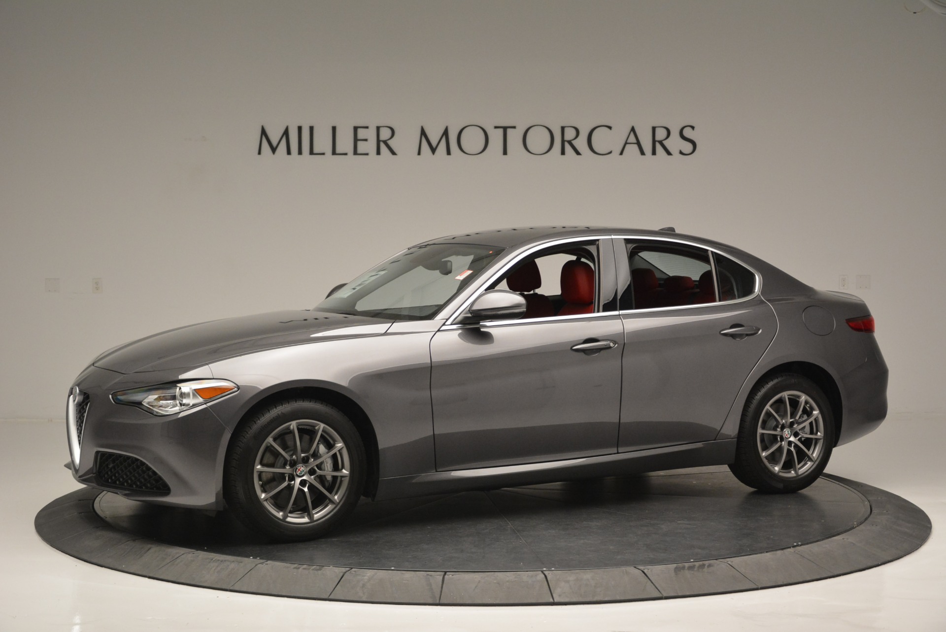 New-2018-Alfa-Romeo-Giulia-Q4