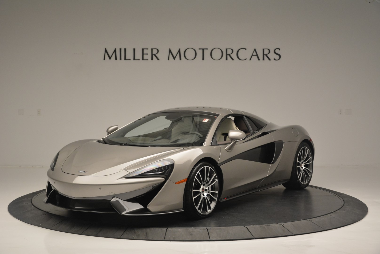 New-2018-McLaren-570S-Spider