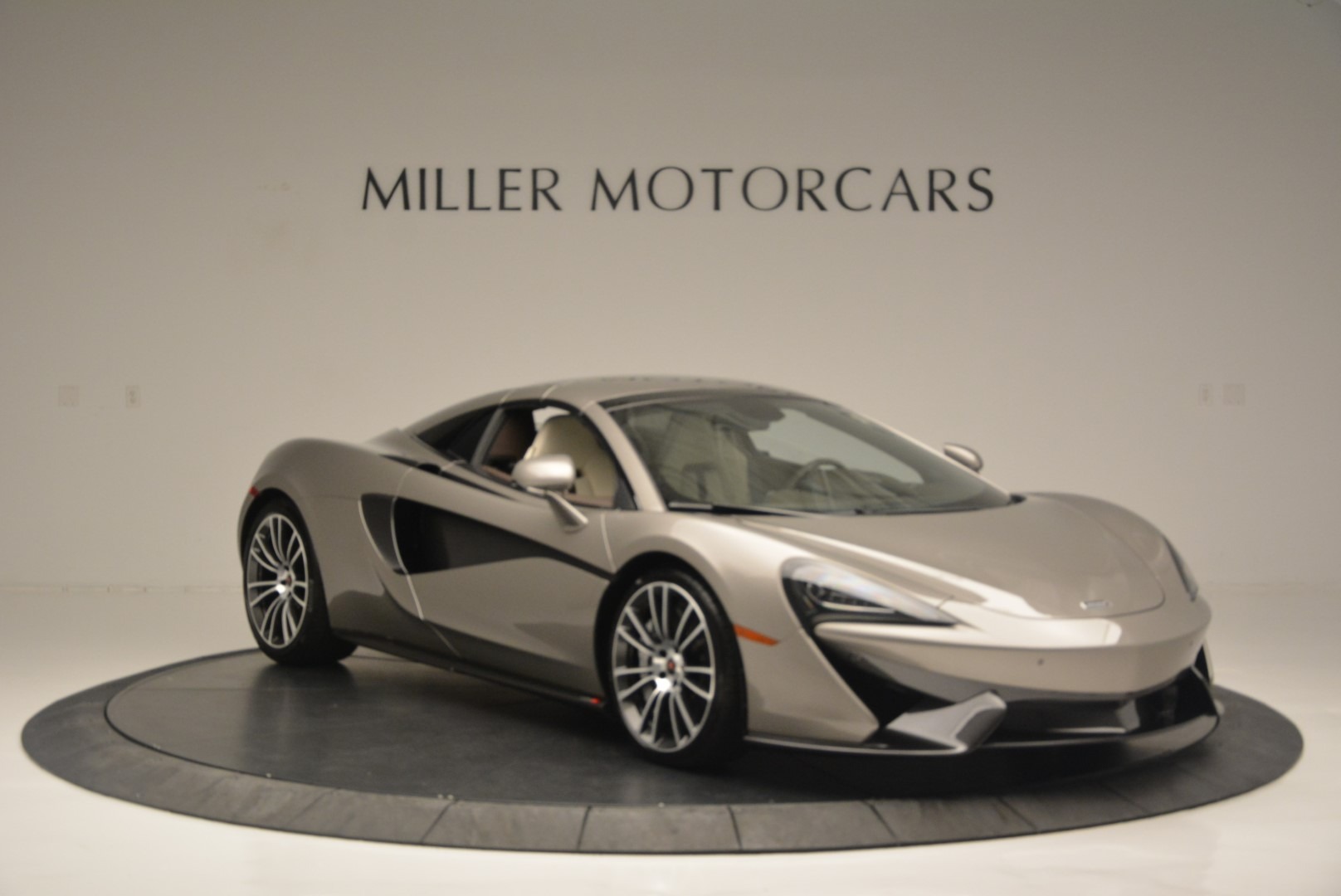 New-2018-McLaren-570S-Spider