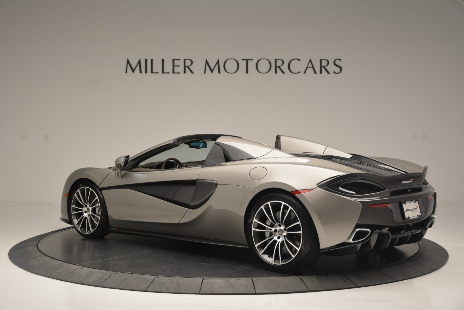 New-2018-McLaren-570S-Spider