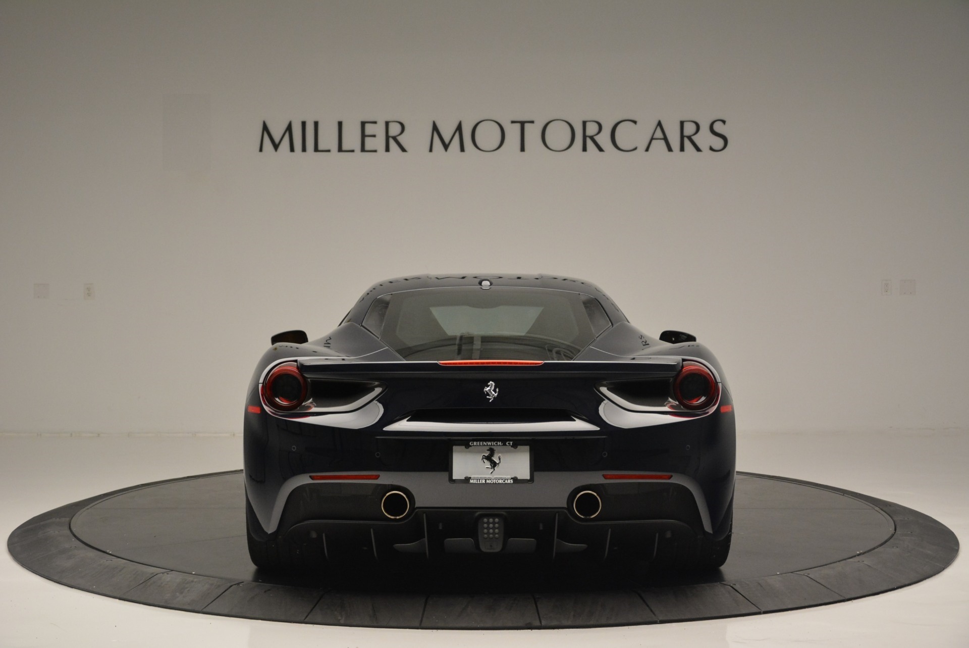 Used-2018-Ferrari-488-GTB