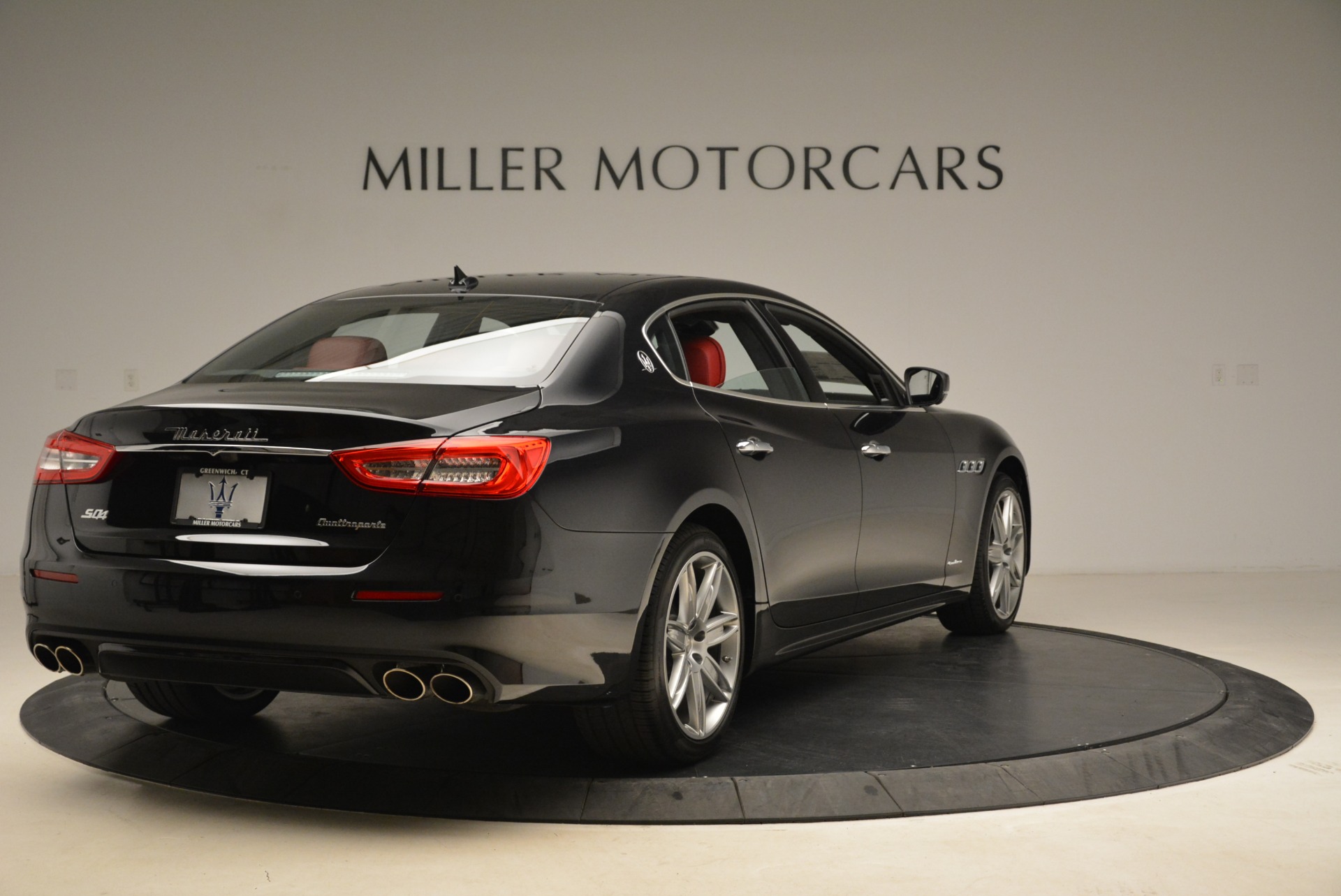 New-2018-Maserati-Quattroporte-S-Q4-GranLusso