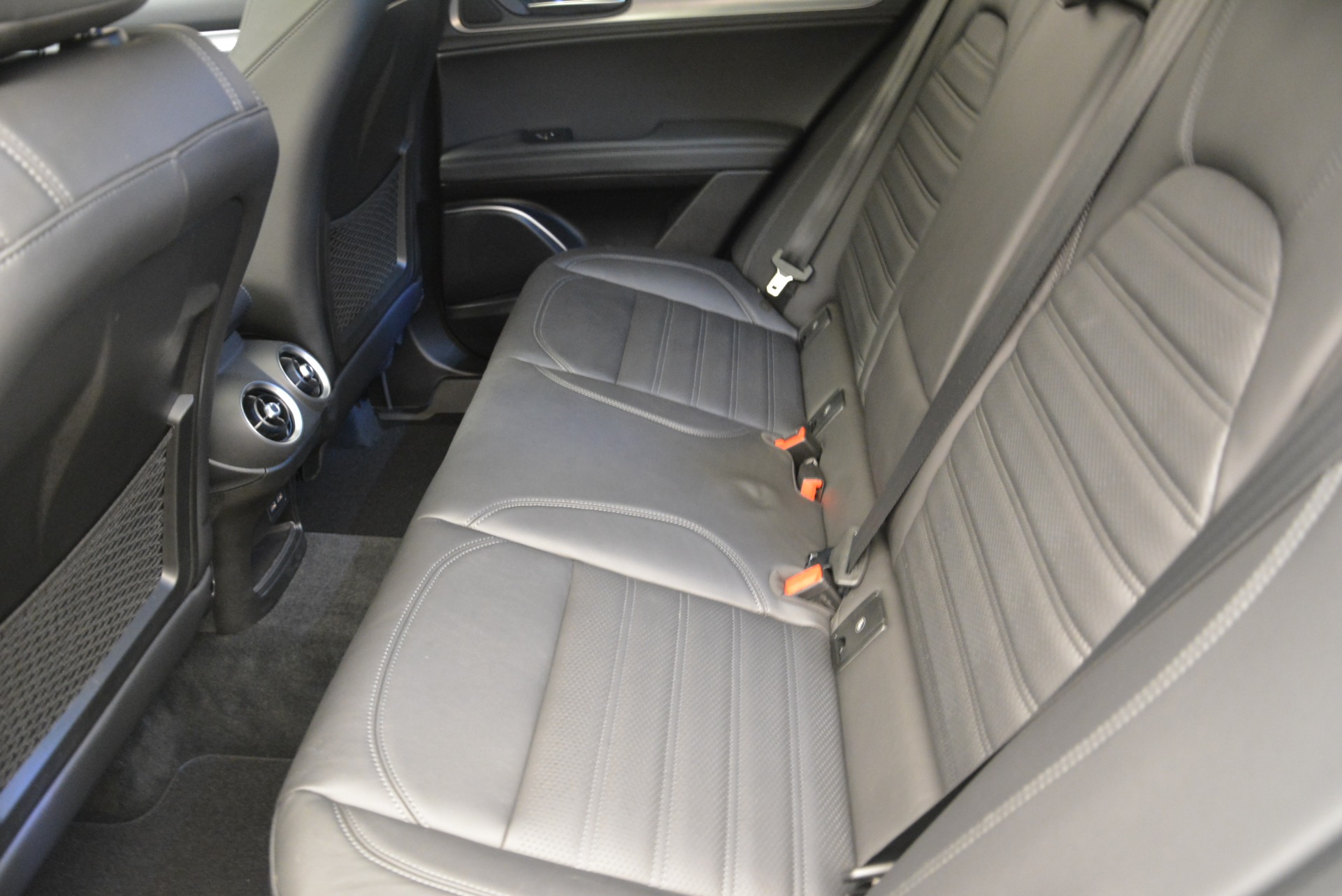 New-2018-Alfa-Romeo-Stelvio-Ti-Sport-Q4