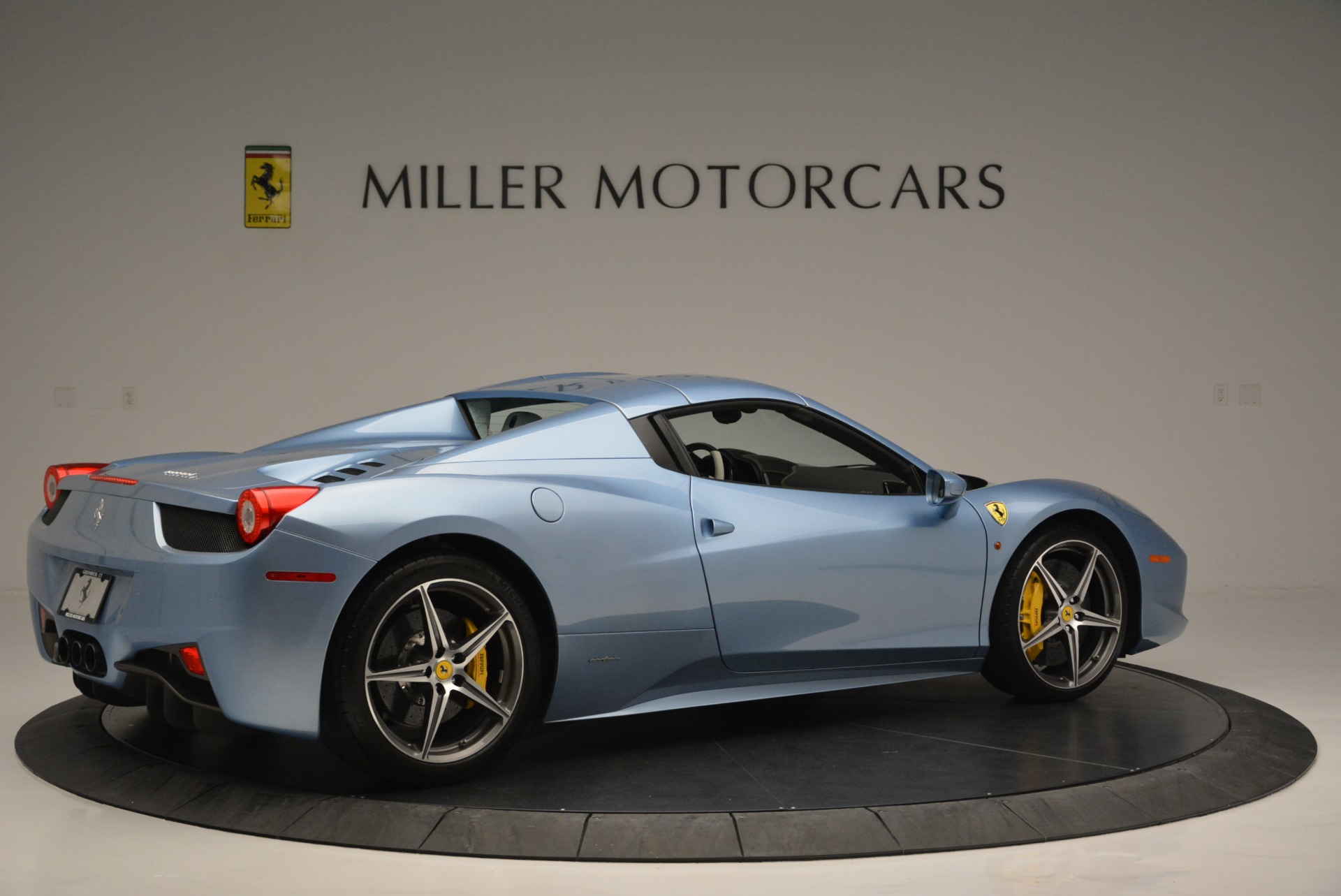 Used-2012-Ferrari-458-Spider