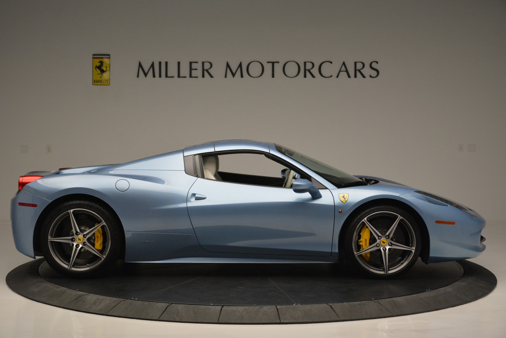 Used-2012-Ferrari-458-Spider