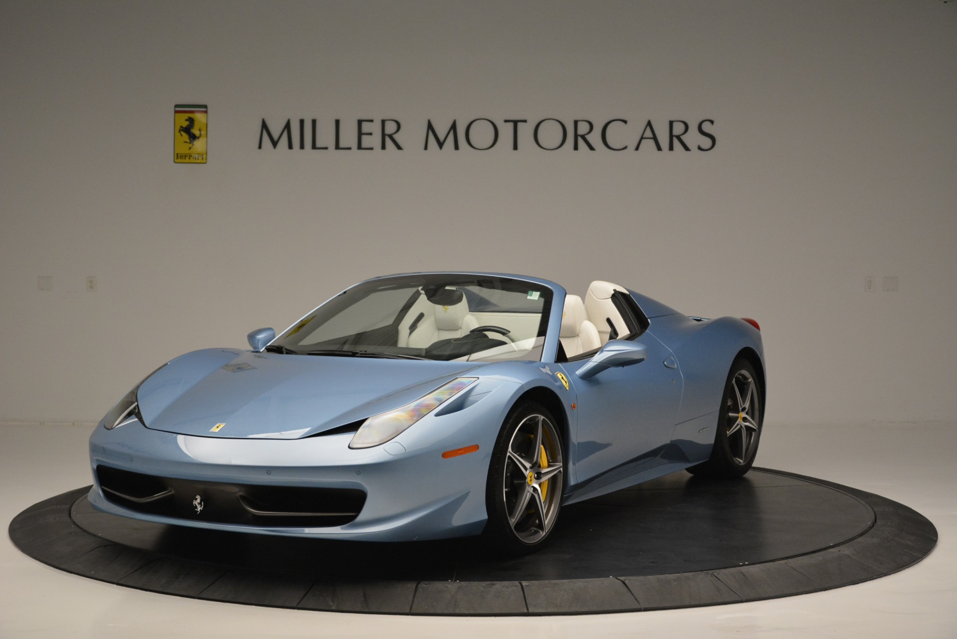 Used-2012-Ferrari-458-Spider