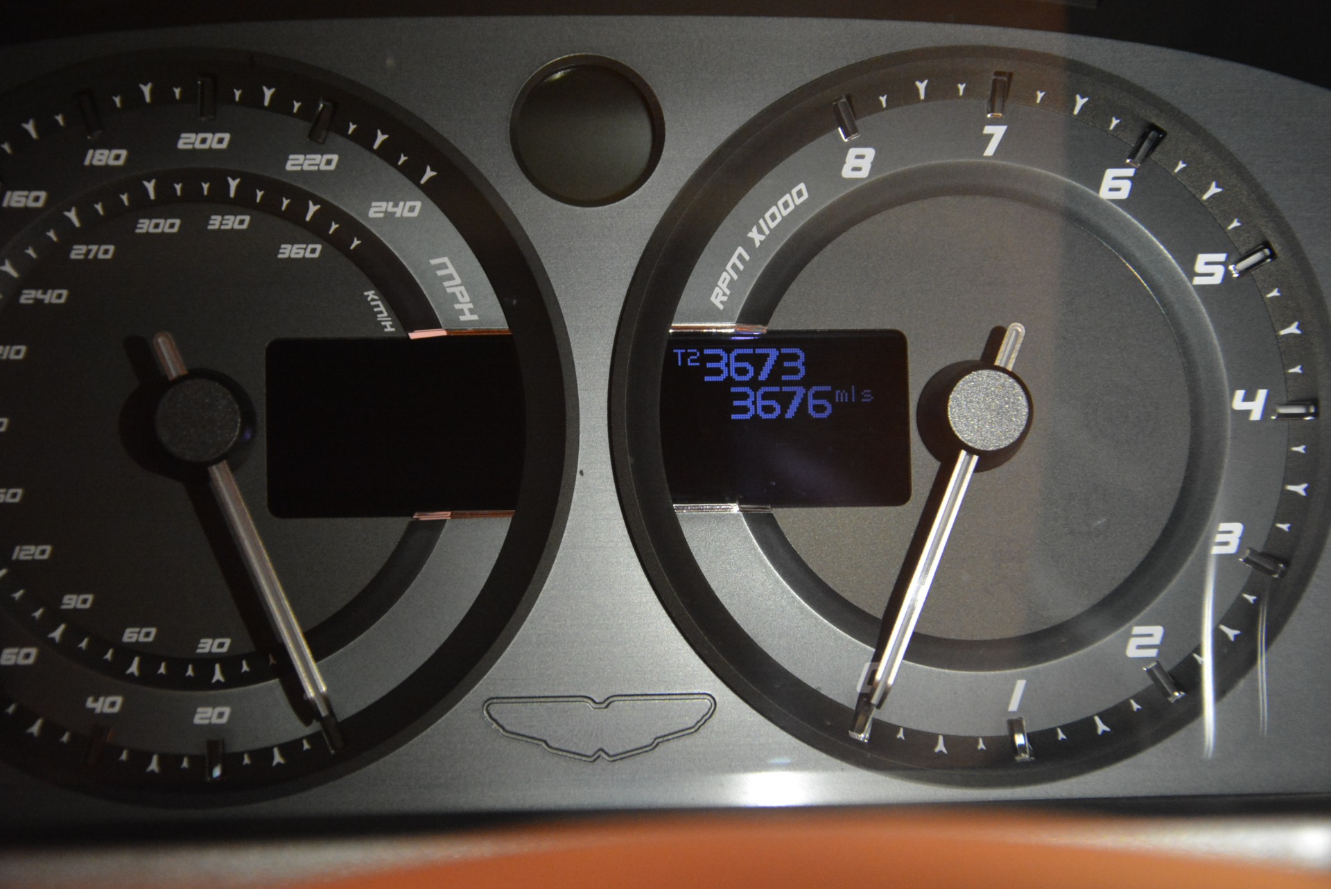 Used-2018-Aston-Martin-Vanquish-S-Coupe