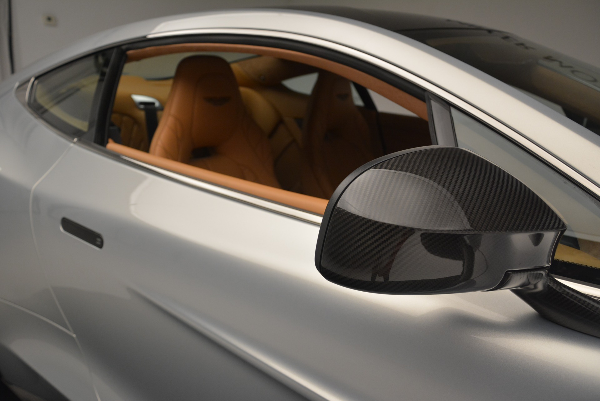 Used-2018-Aston-Martin-Vanquish-S-Coupe